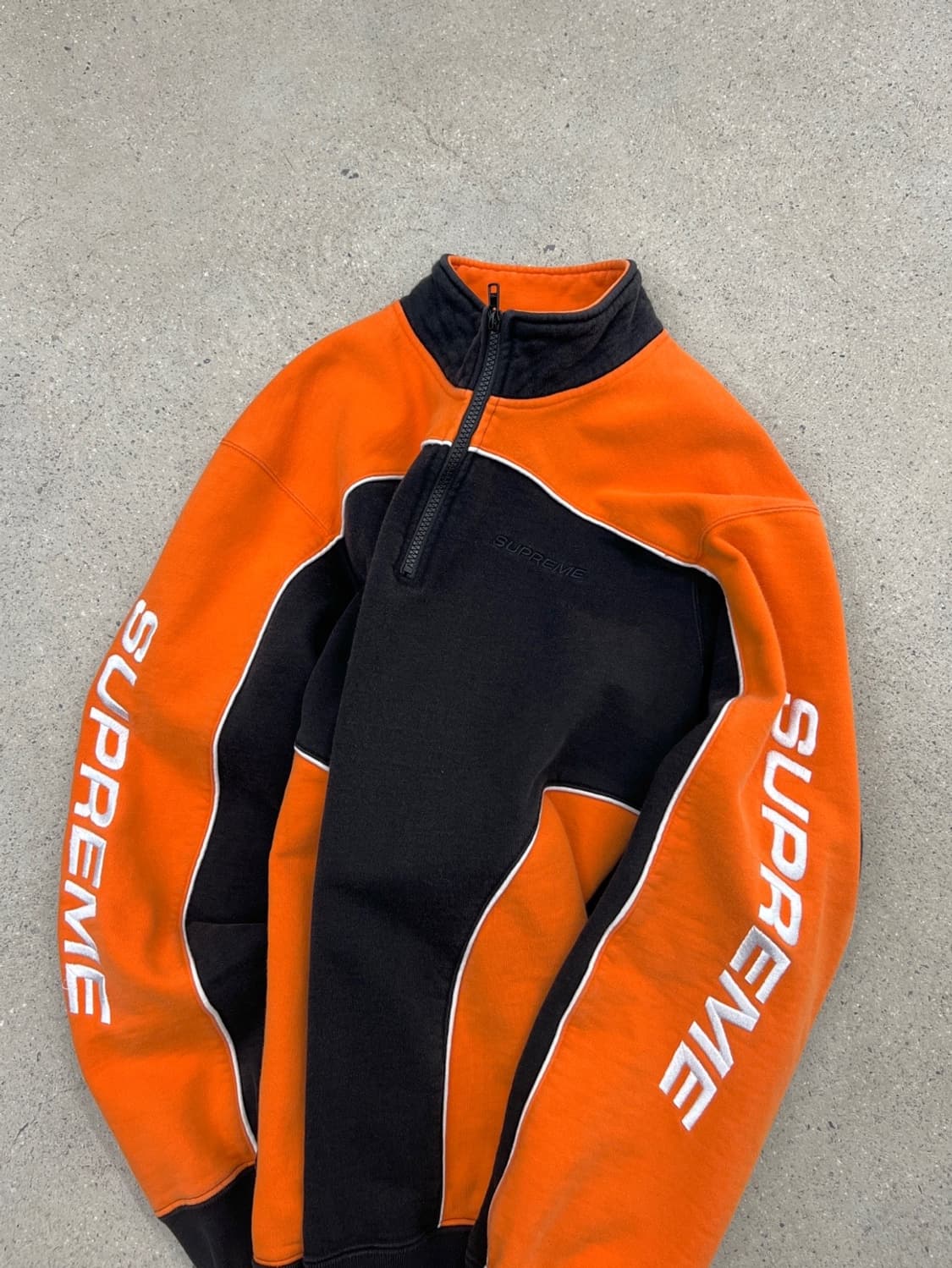 슈프림 18FW 스피드웨이 하프집업 상품이미지1