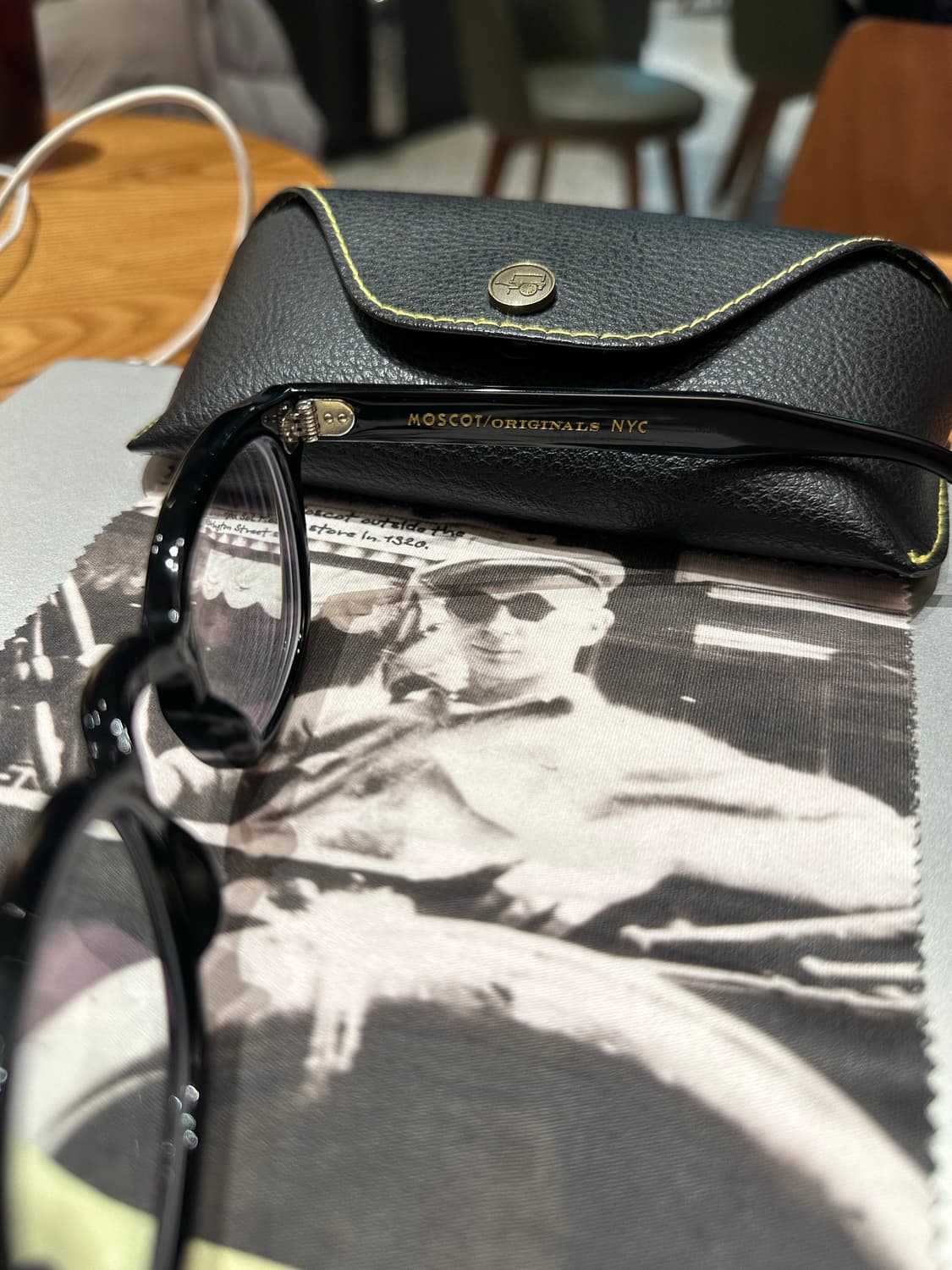 모스콧 렘토쉬 46사이즈 블랙 상품이미지7