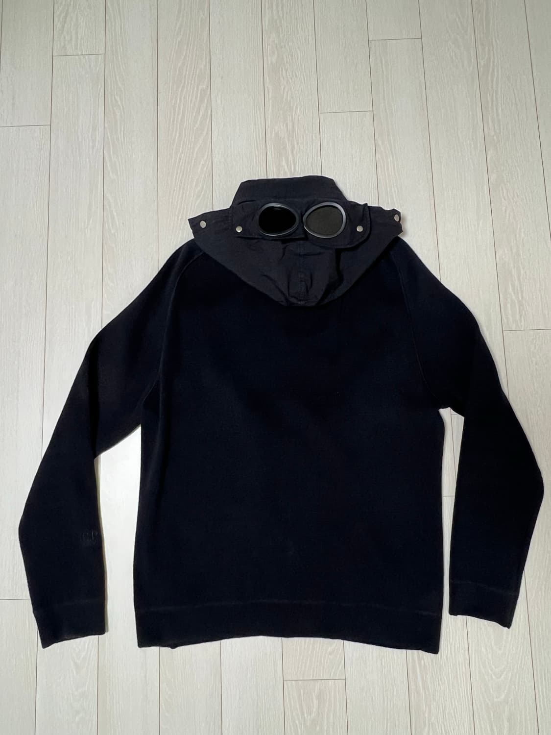 CP컴퍼니 고글 후드집업니트 자켓  점퍼 L 100 상품이미지3