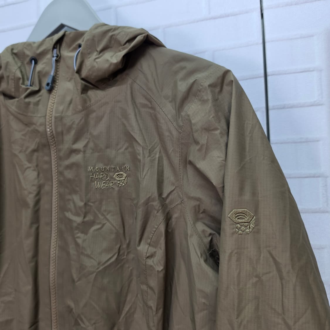마운틴 하드웨어 우비 자켓 바람막이 코트 90 S사이즈 새상품급 상품이미지4