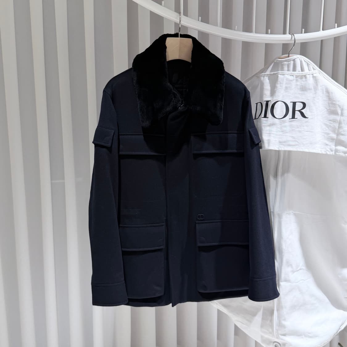 (S+ / 48) / 디올 시어링 퍼 캐시미어 블랙 자켓 상품이미지3