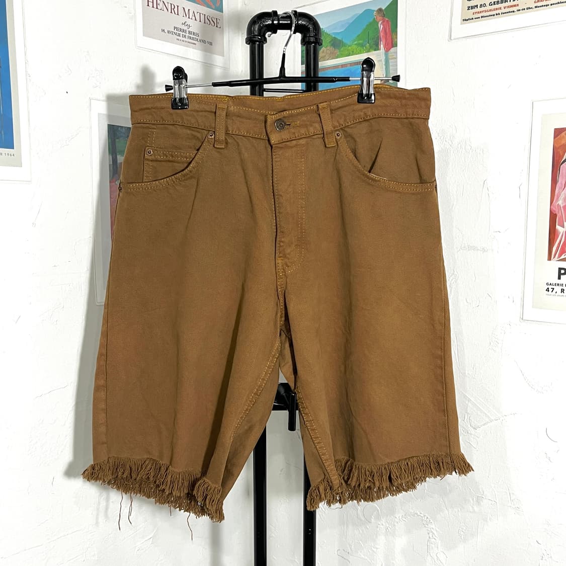 커팅 디테일 하프팬츠 상품이미지1