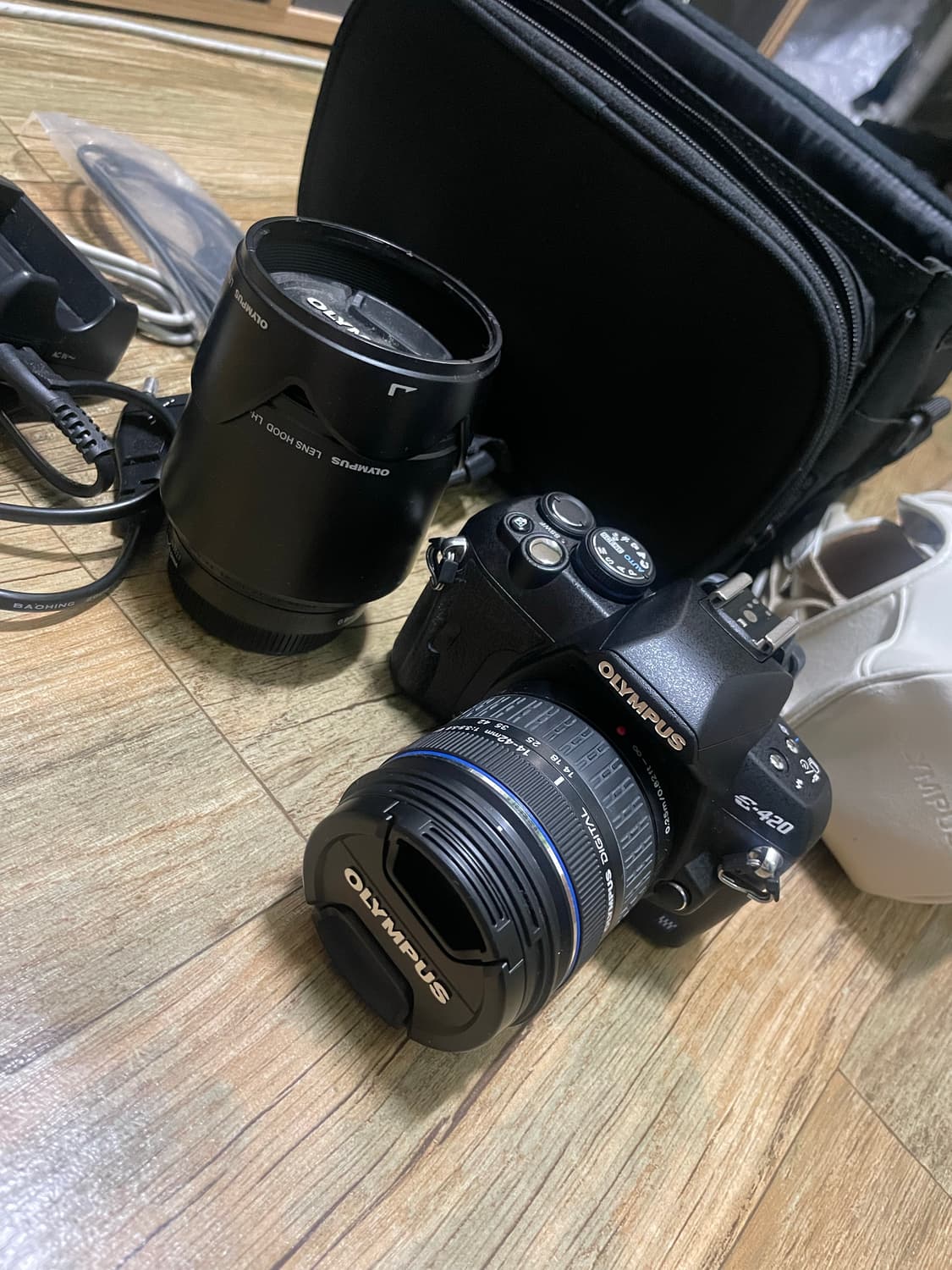 [미사용 새상품] 올림푸스 E-420 DSLR 풀세트 상품이미지2