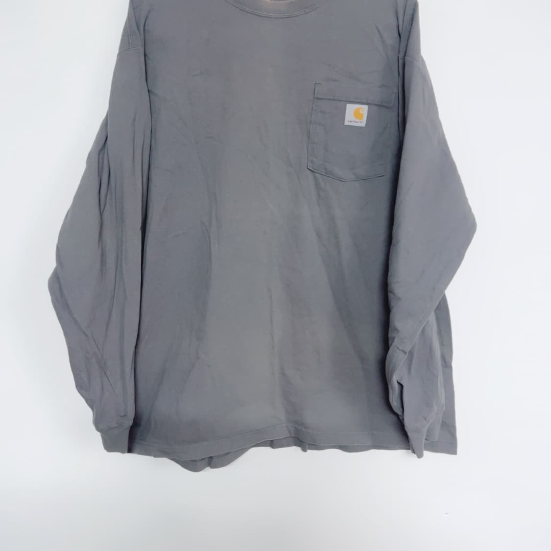 칼하트 다크그레이 포켓 봄 공용 긴팔티 상품이미지3