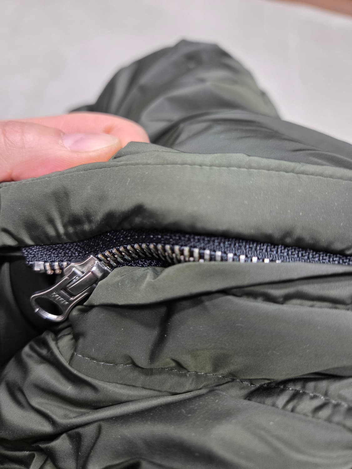 맥케이지 여성 패딩 카키 상품이미지5