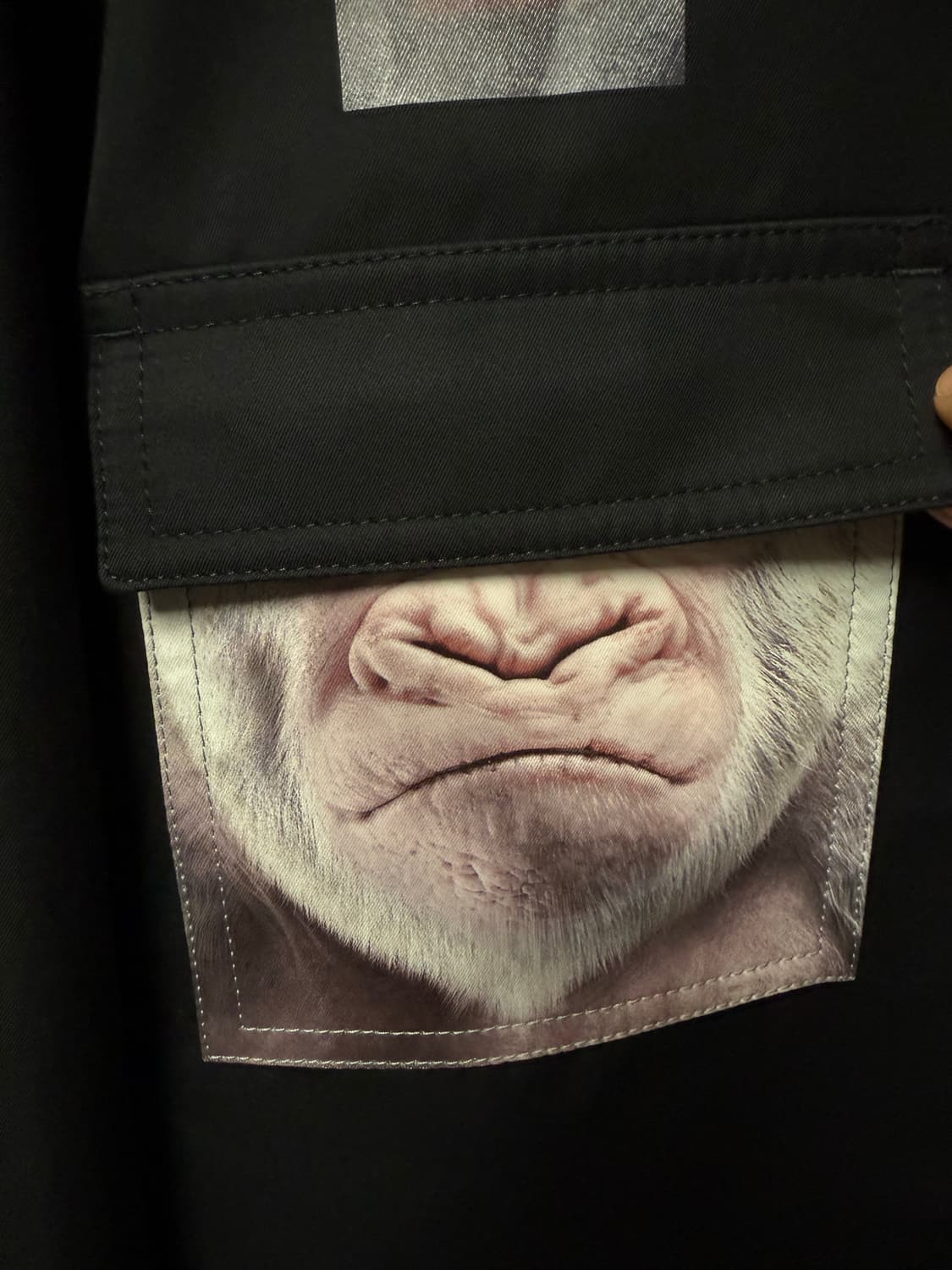 버버리 킹덤 자켓 블랙 50(105) 상품이미지3