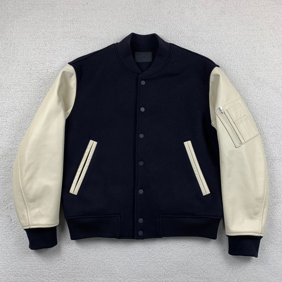 질스튜어트 뉴욕 레더암 울 바시티 자켓 상품이미지1