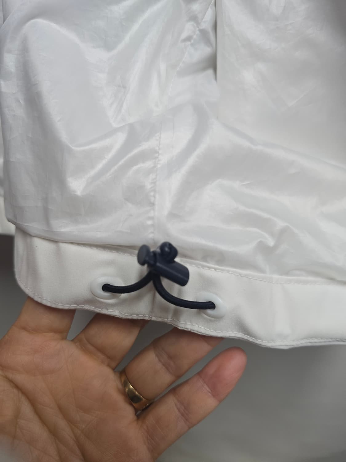 다이나핏 바람막이 L(100) 상품이미지5