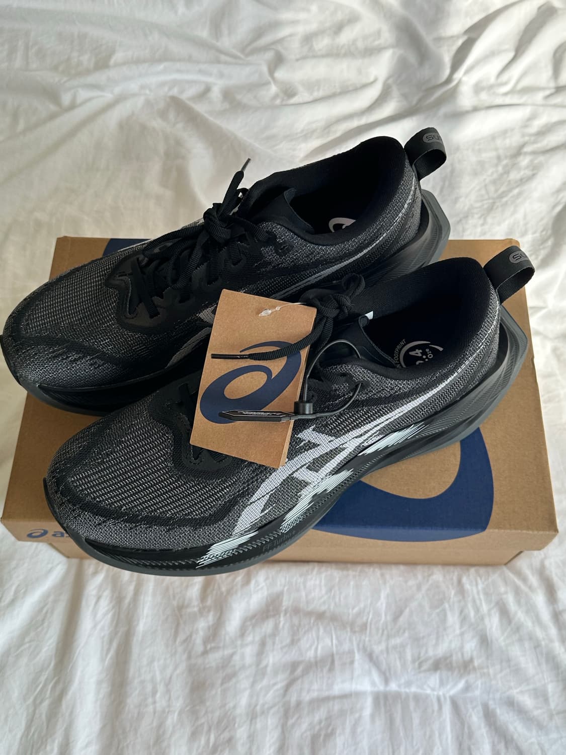 [275]아식스 슈퍼블라스트2 블랙/화이트 새상품 상품이미지1