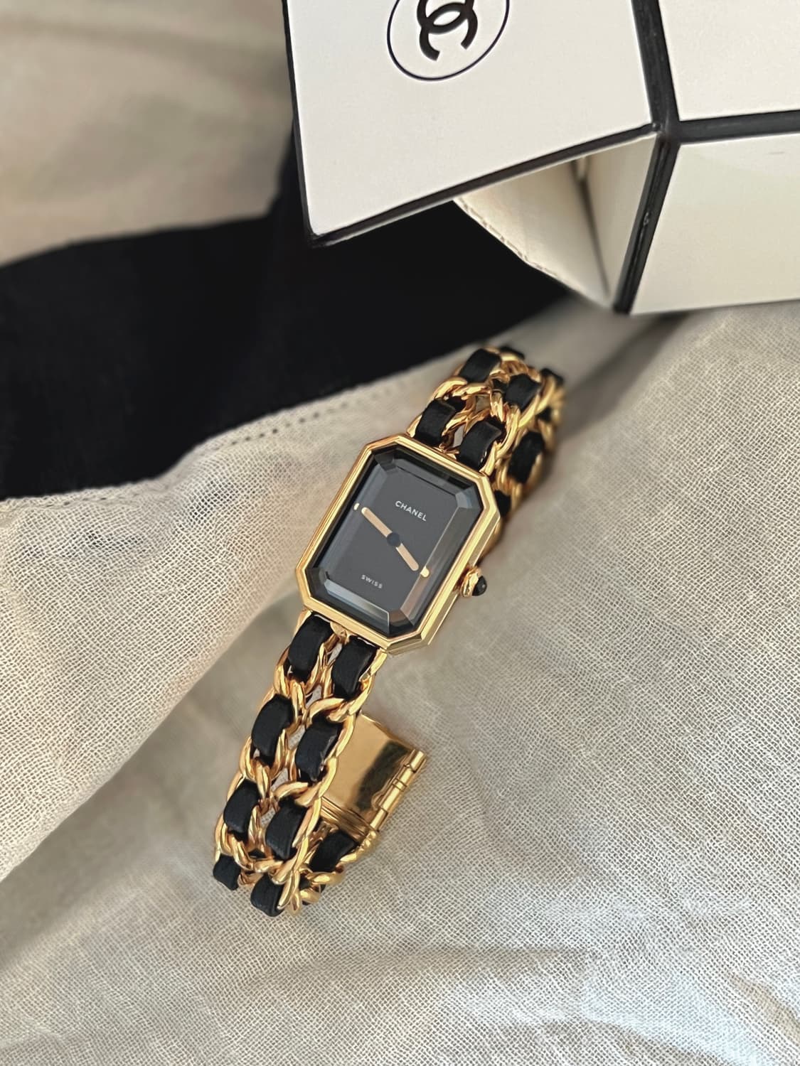 샤넬 프리미에르 시계 (L size) / 정품감정.케어 상품이미지3