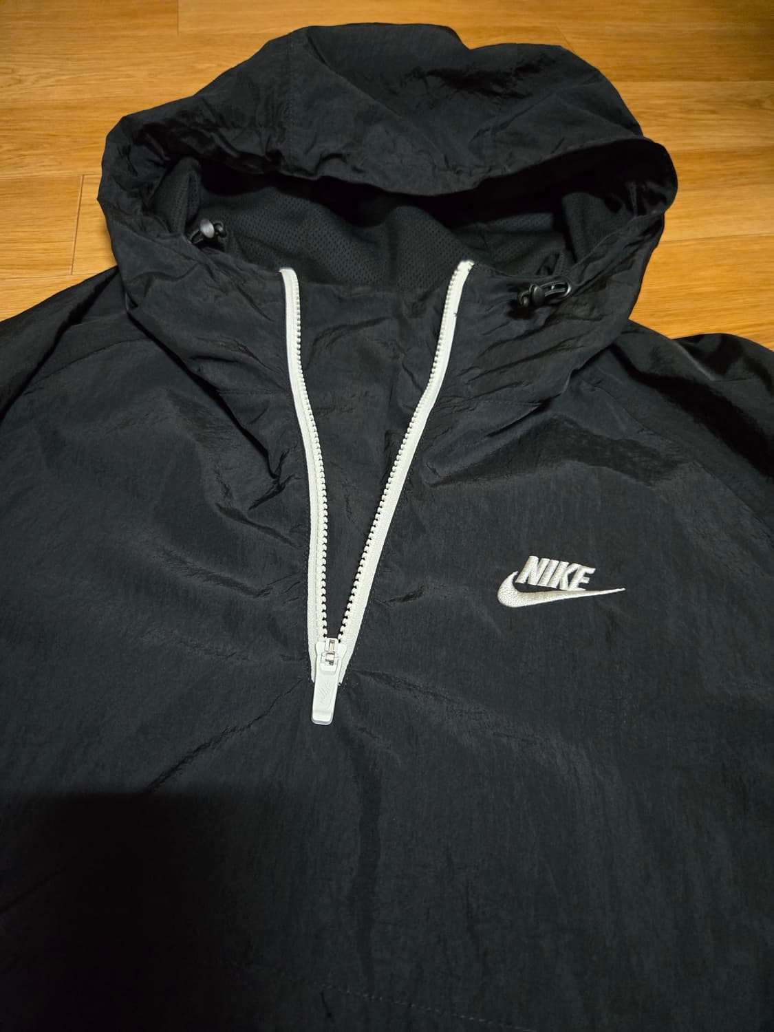 나이키 에센셜 우븐 블랙 아노락 점퍼 상품이미지4