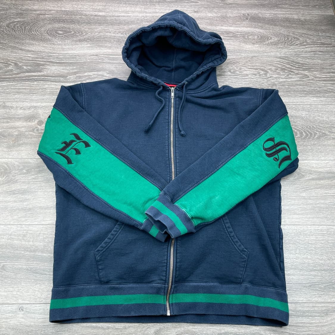 19SS 슈프림 올드 잉글리시 스트라이프 후드집업 상품이미지3