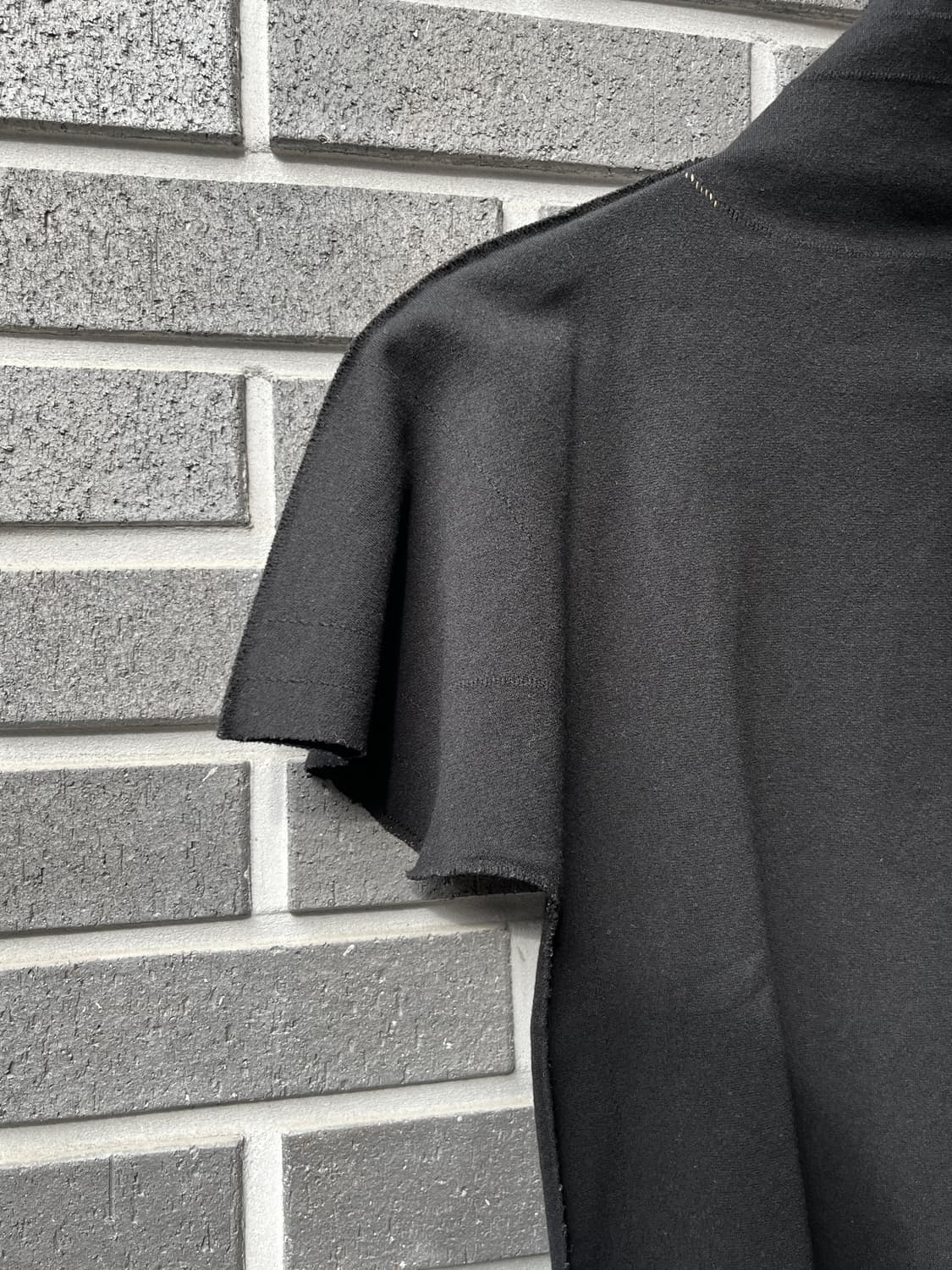 Issey Miyake 이세이미야케 페테 하이넥 탑 상품이미지3