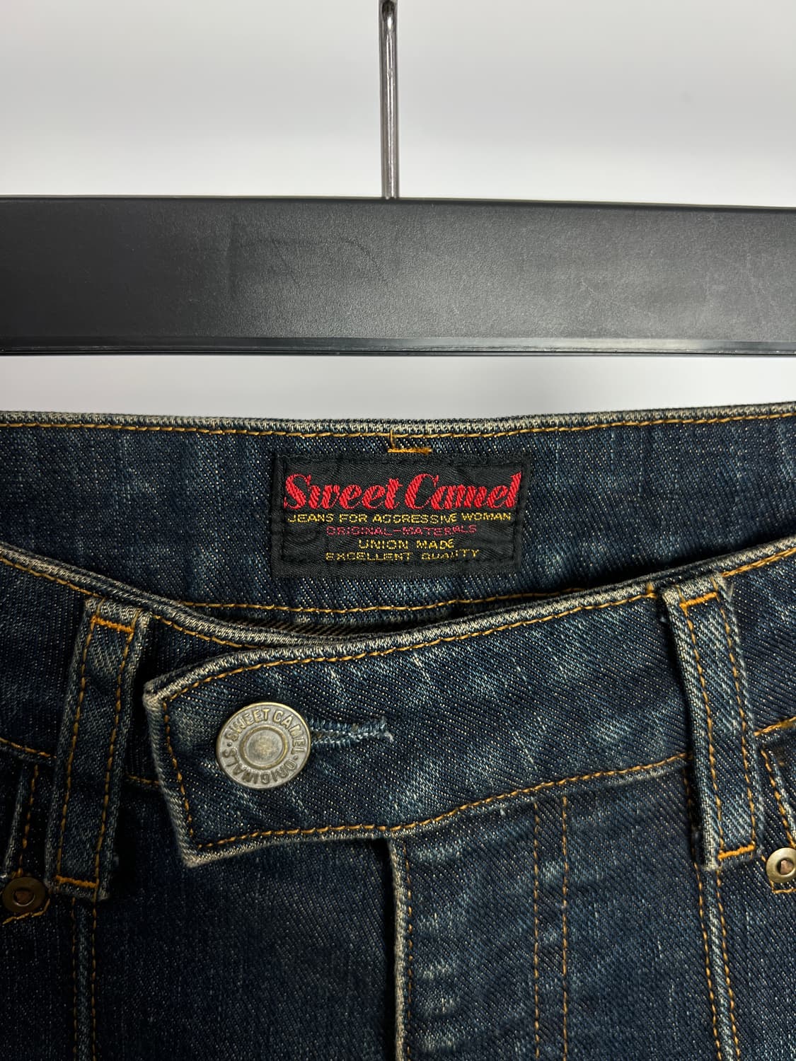 SWEET CAMEL 부츠컷 데님 팬츠 상품이미지3