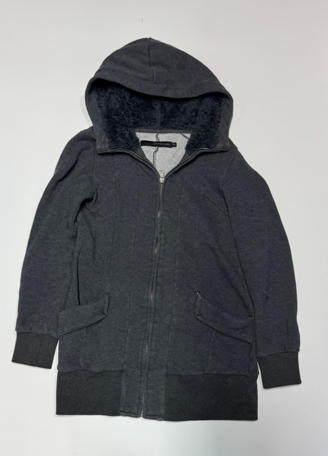 여성 캘빈클라인 슬림핏 절개 롱 빈티지 롱 후드집업 상품이미지1