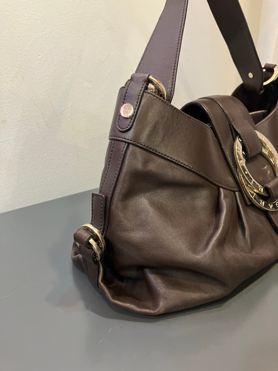 불가리 찬드라 숄더백  상품이미지2