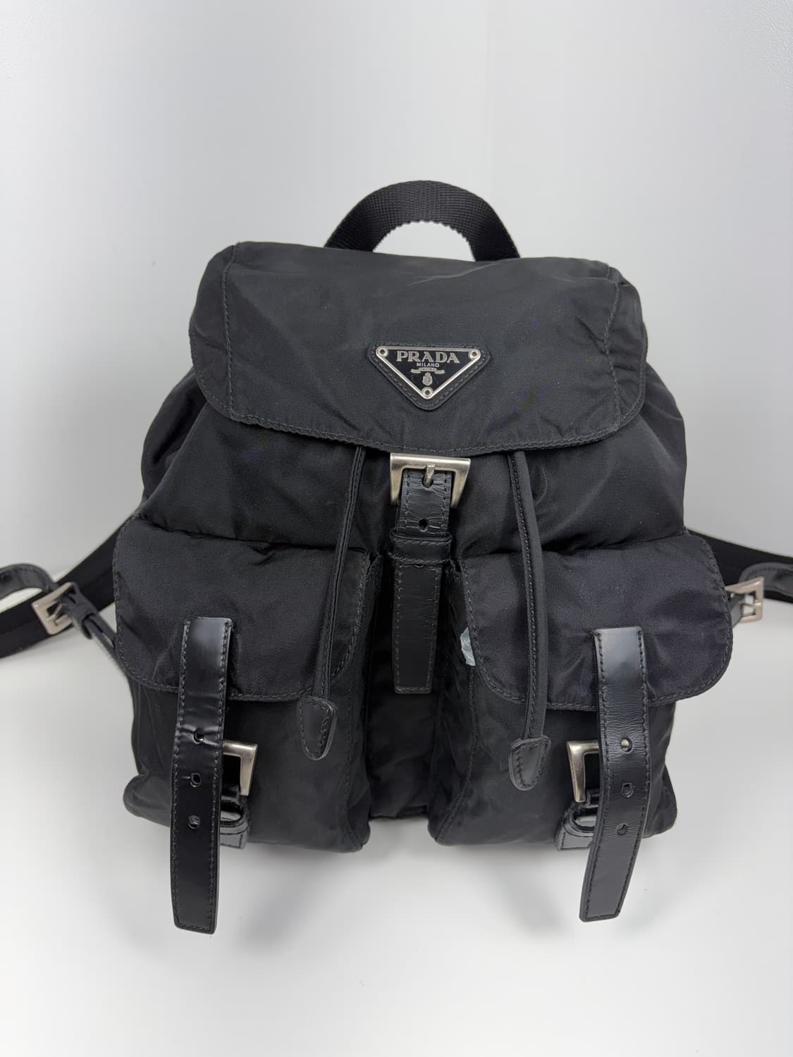프라다 B6677 나일론 투포켓 스몰 백팩 상품이미지2
