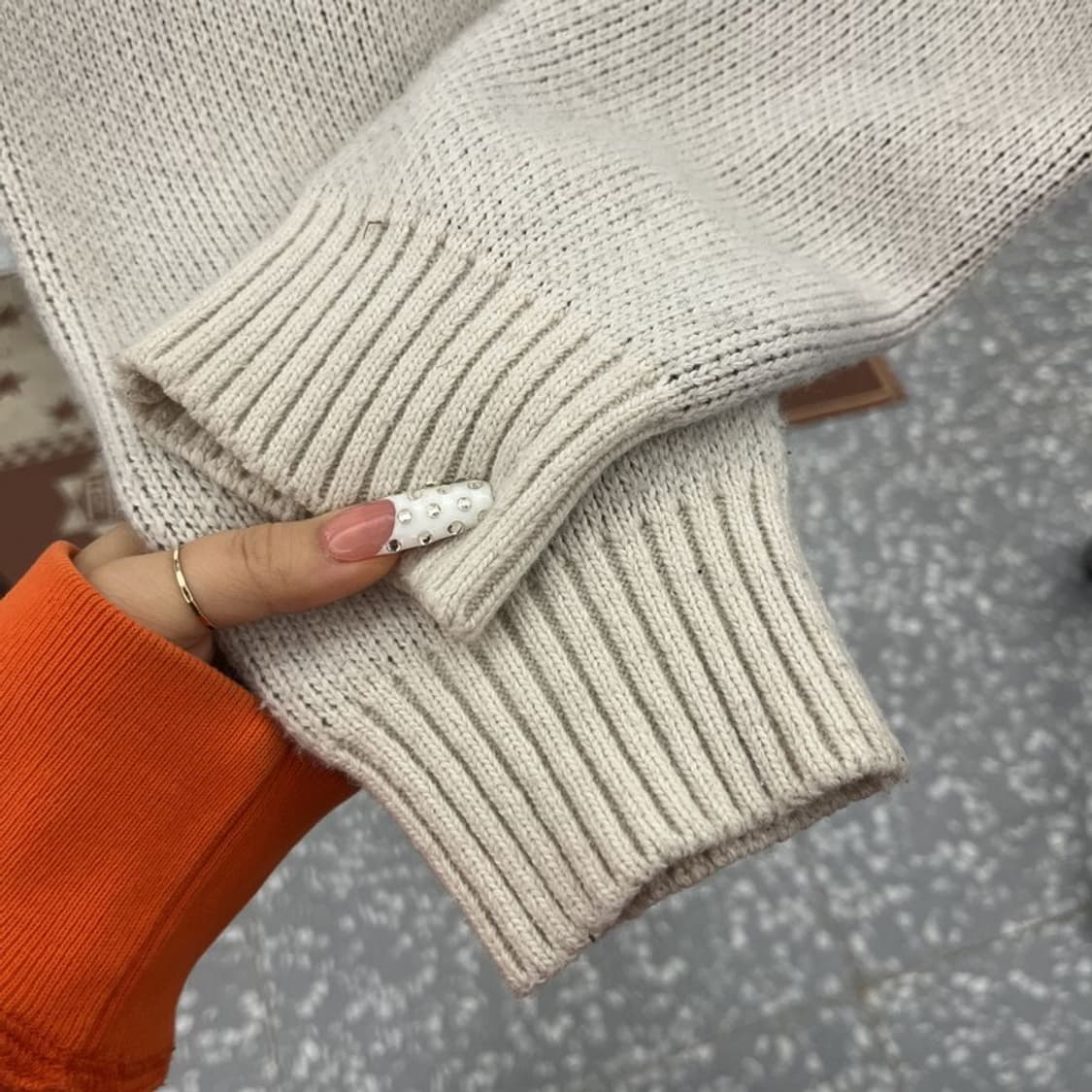 아조바이아조 스트릿 펑크 고딕 레터링 울 니트 L C10175 상품이미지7