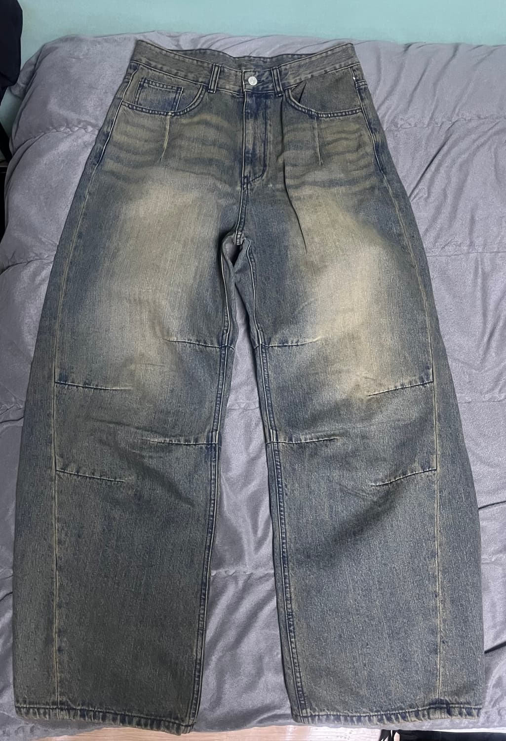 999휴머니티 AV 플리츠 데님 팬츠 상품이미지1