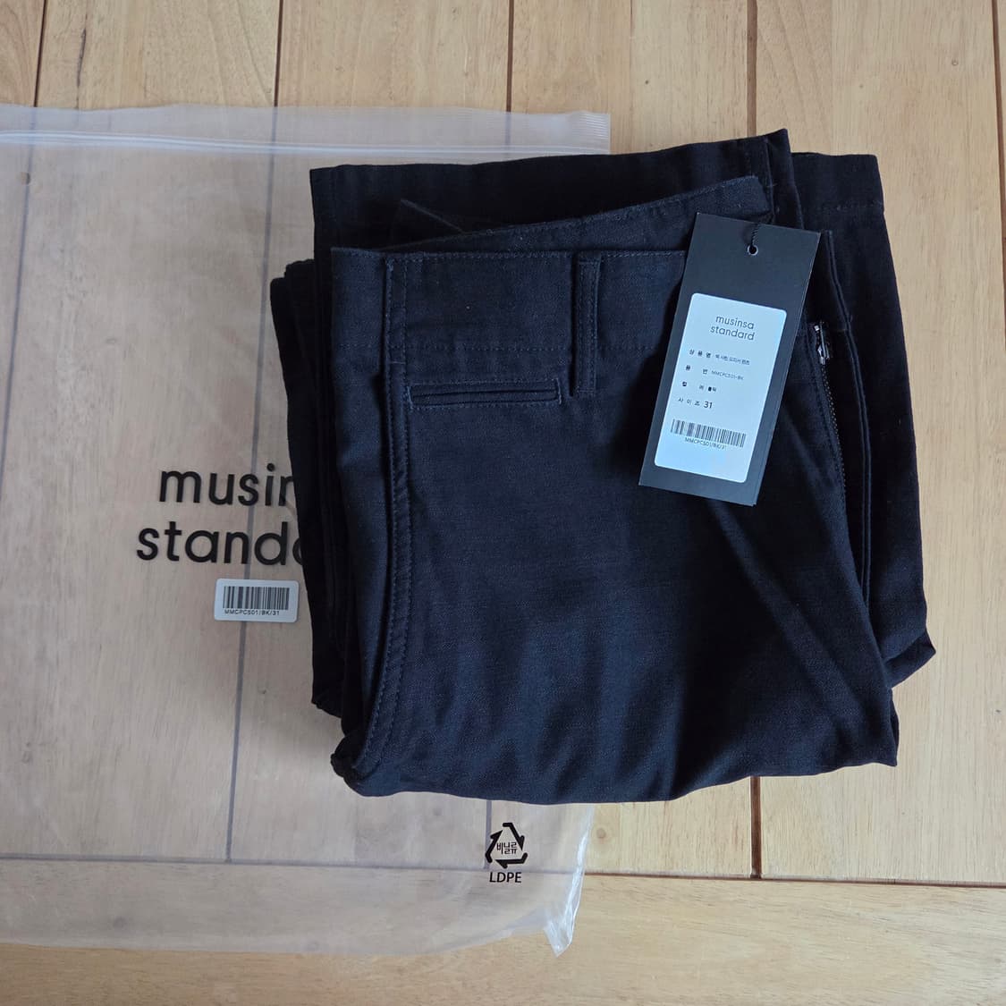 새상품 31 무탠다드 백사틴 오피서 팬츠 바지 무신사183 상품이미지1