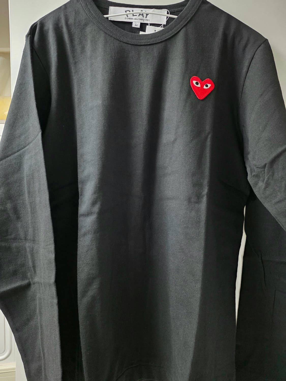 꼼데가르송 블랙 와펜 긴팔 티셔츠 상품이미지1