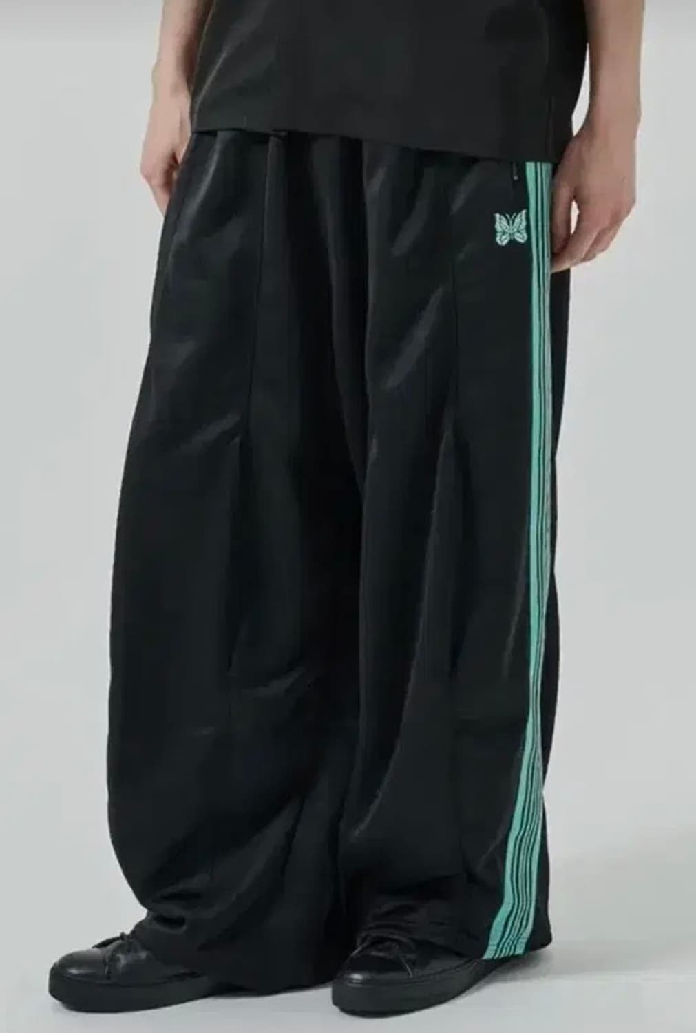 니들스 트랙팬츠hd 블랙/민트 M 상품이미지1
