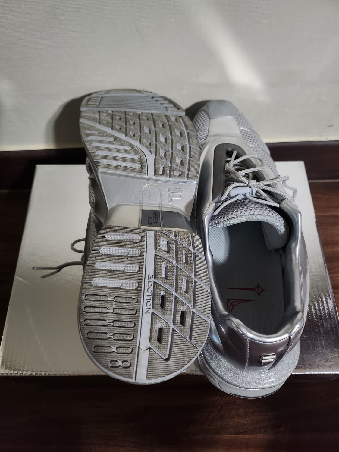 떠그클럽 휠라 레플리카2002 [270] 상품이미지2