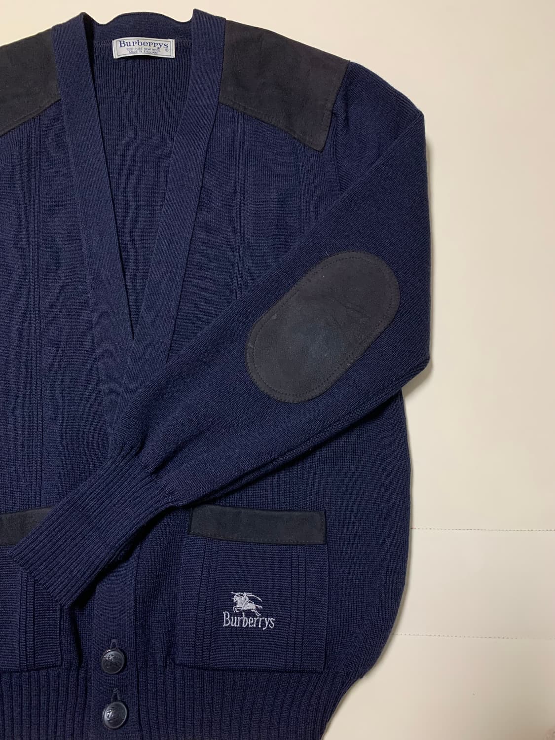 [M] 버버리 네이비 울 코만도 니트 가디건 상품이미지3