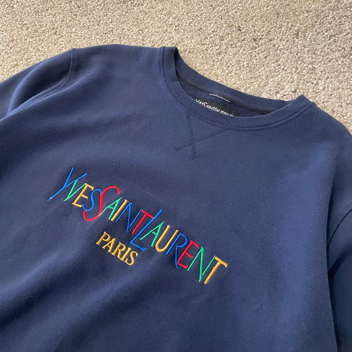 입생로랑 맨투맨 ⭐️966 상품이미지2