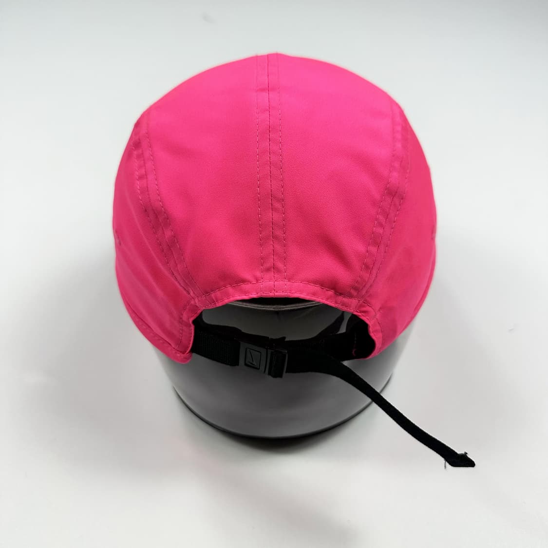 나이키 솔로 스우시 나일론 런닝 캠프캡 핫핑크 M/L 상품이미지3
