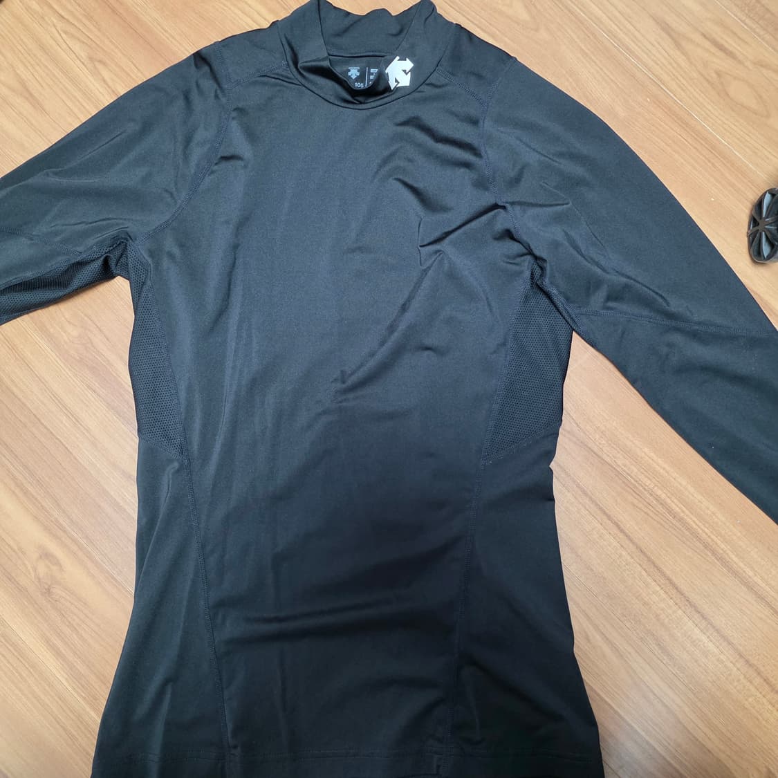 데상트 컴프레션 판매합니다! 상품이미지1