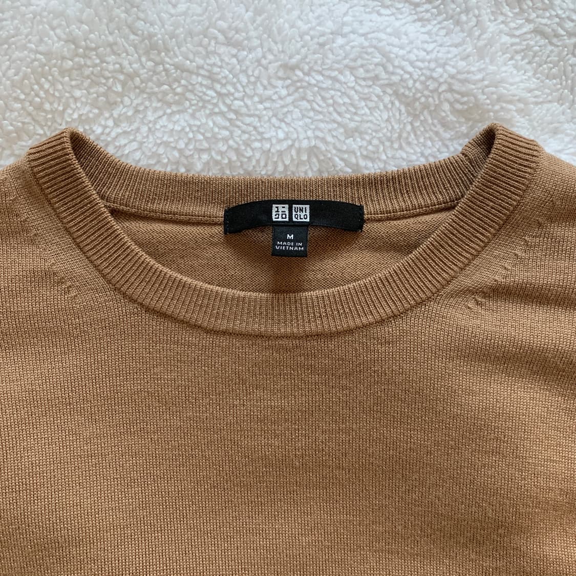 일본 유니클로 울 100  라운드 니트 상품이미지4