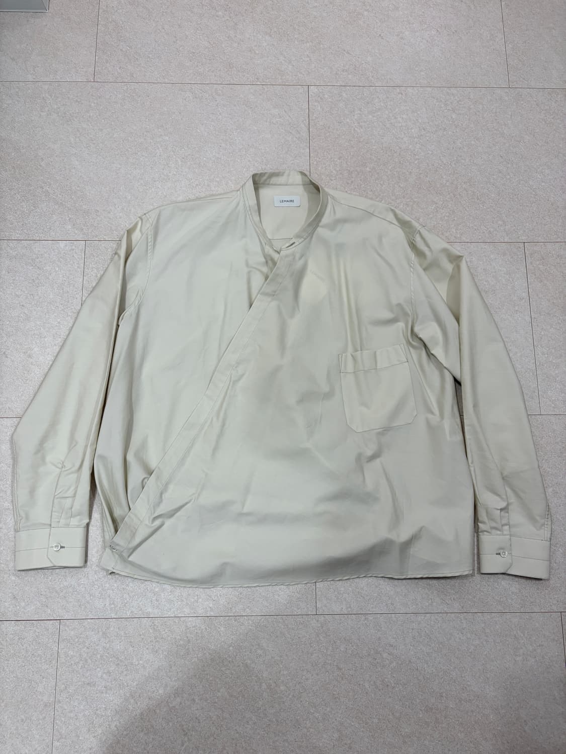 (새상품)lemaire 르메르 랩오버 셔츠  50 상품이미지1