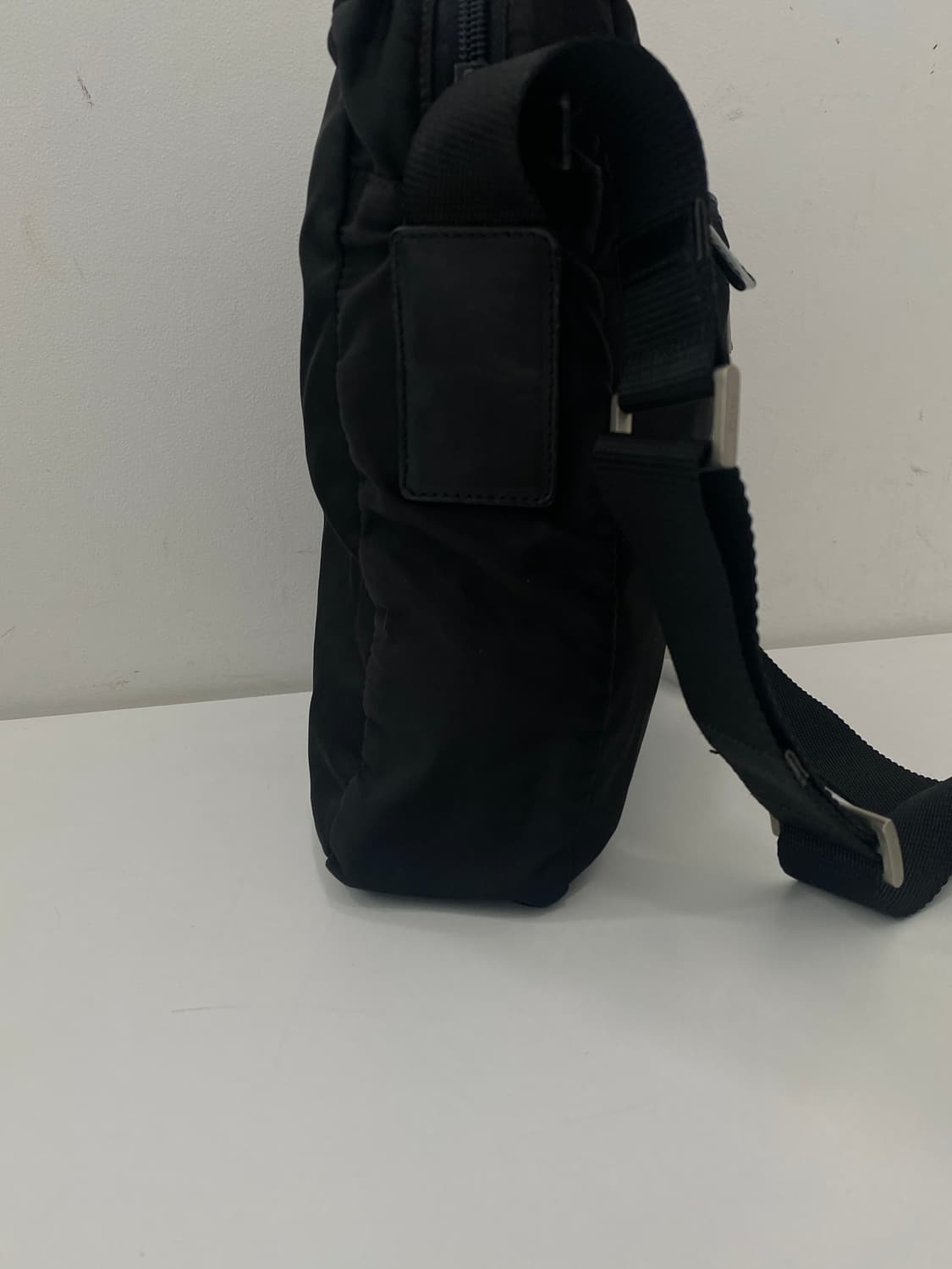 프라다 나일론 포코노 메신저백 크로스백 상품이미지5