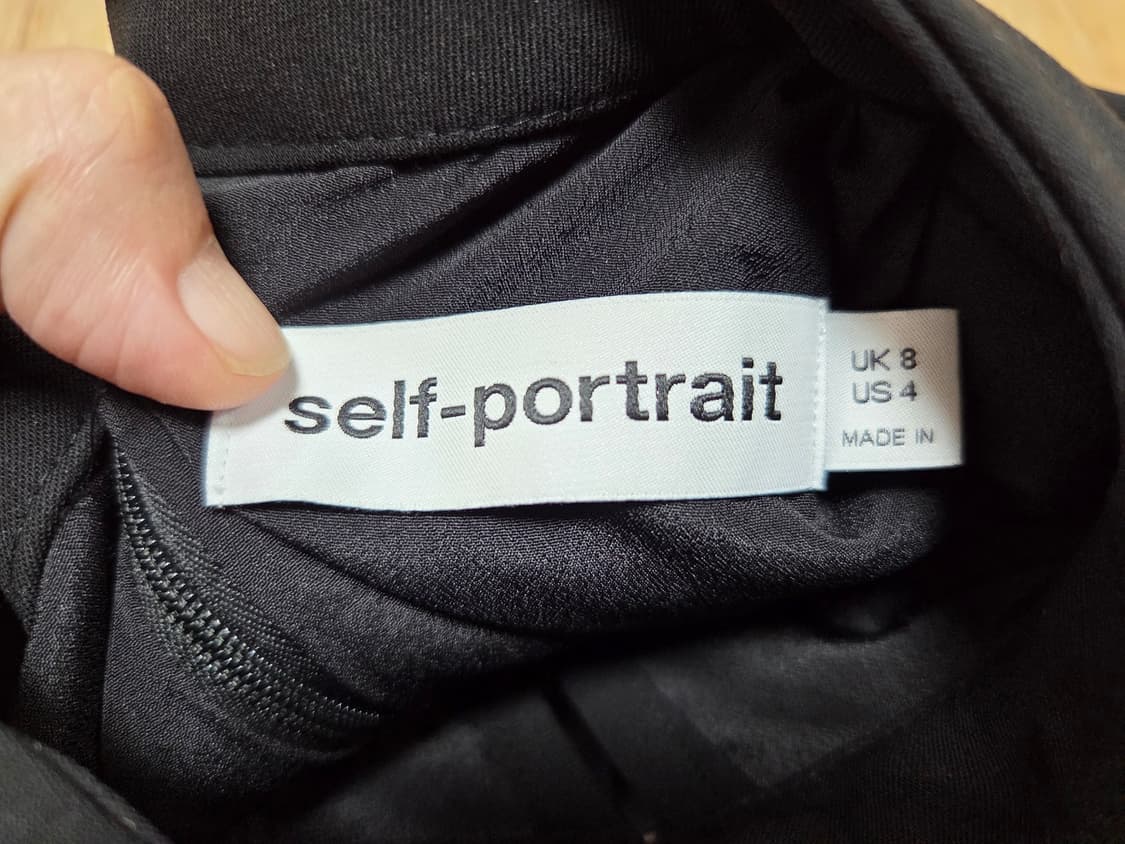 셀프포트레이트(self-portrait) 크레이프 러플 빕원피스 44-마 상품이미지8