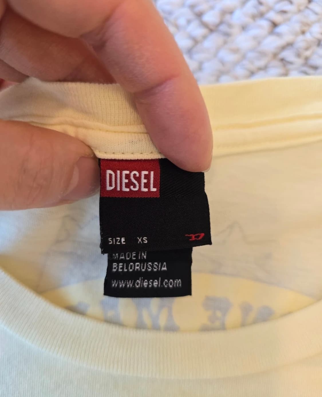 Diesel 디젤 연노랑 긴팔 면 티셔츠 XS S 상품이미지4