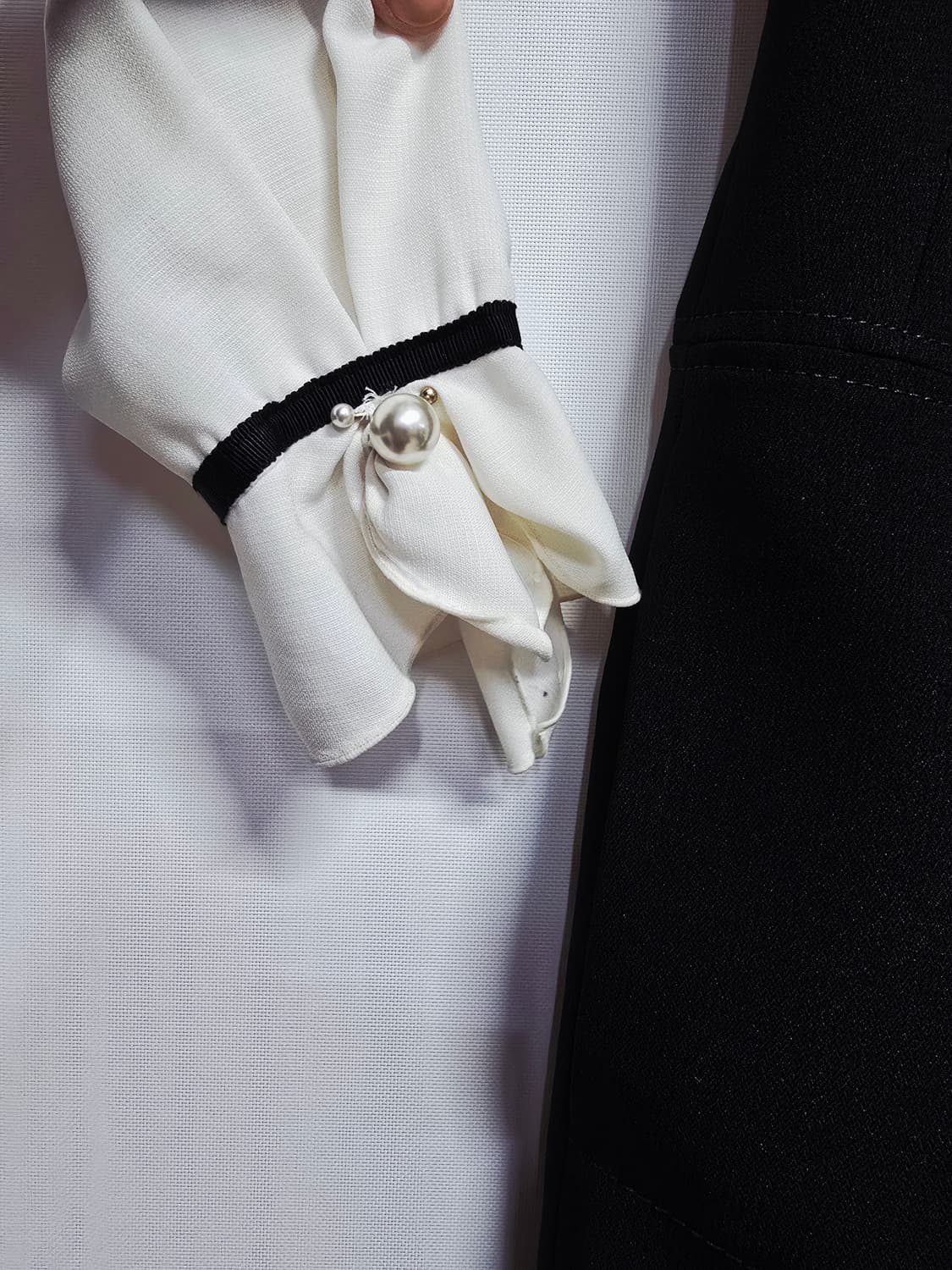 JJ지고트 블랙 앤 화이트 긴팔 원피스85 상품이미지4