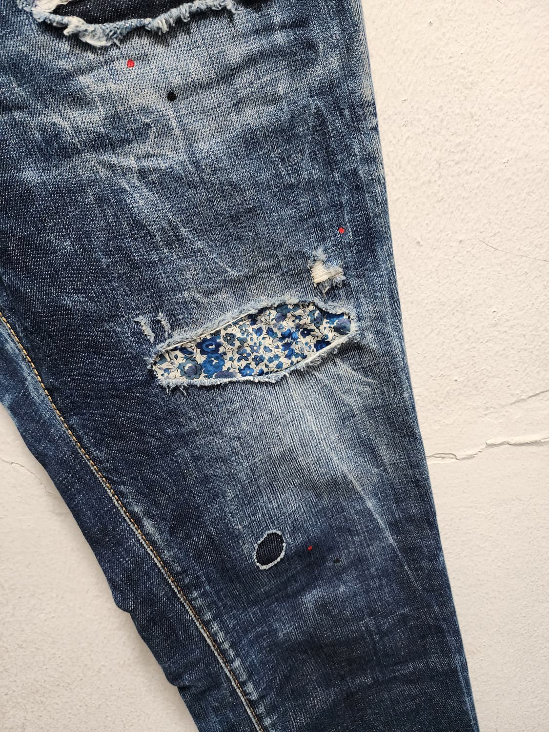 디스퀘어드2 원단덧댐 패치워크 청바지 상품이미지4