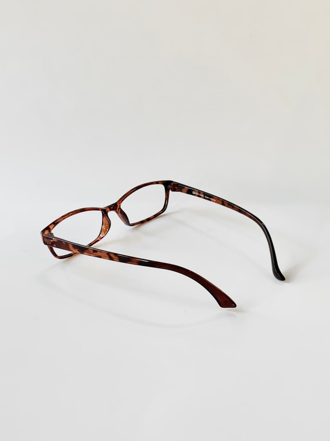 [픽키-625] 호피 스퀘어 뿔테 안경 상품이미지4