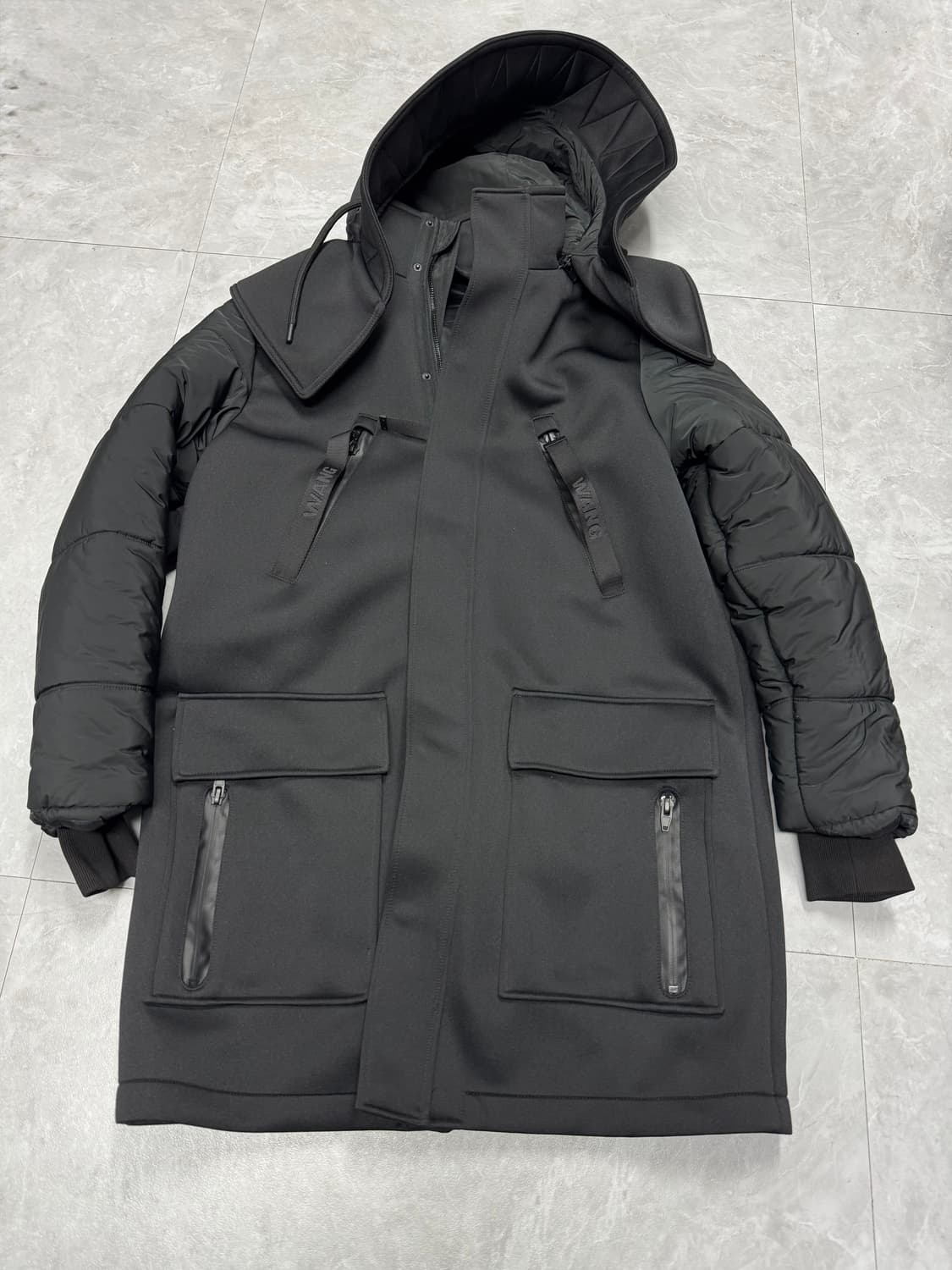 알렉산더 왕 X H&M 상품이미지1