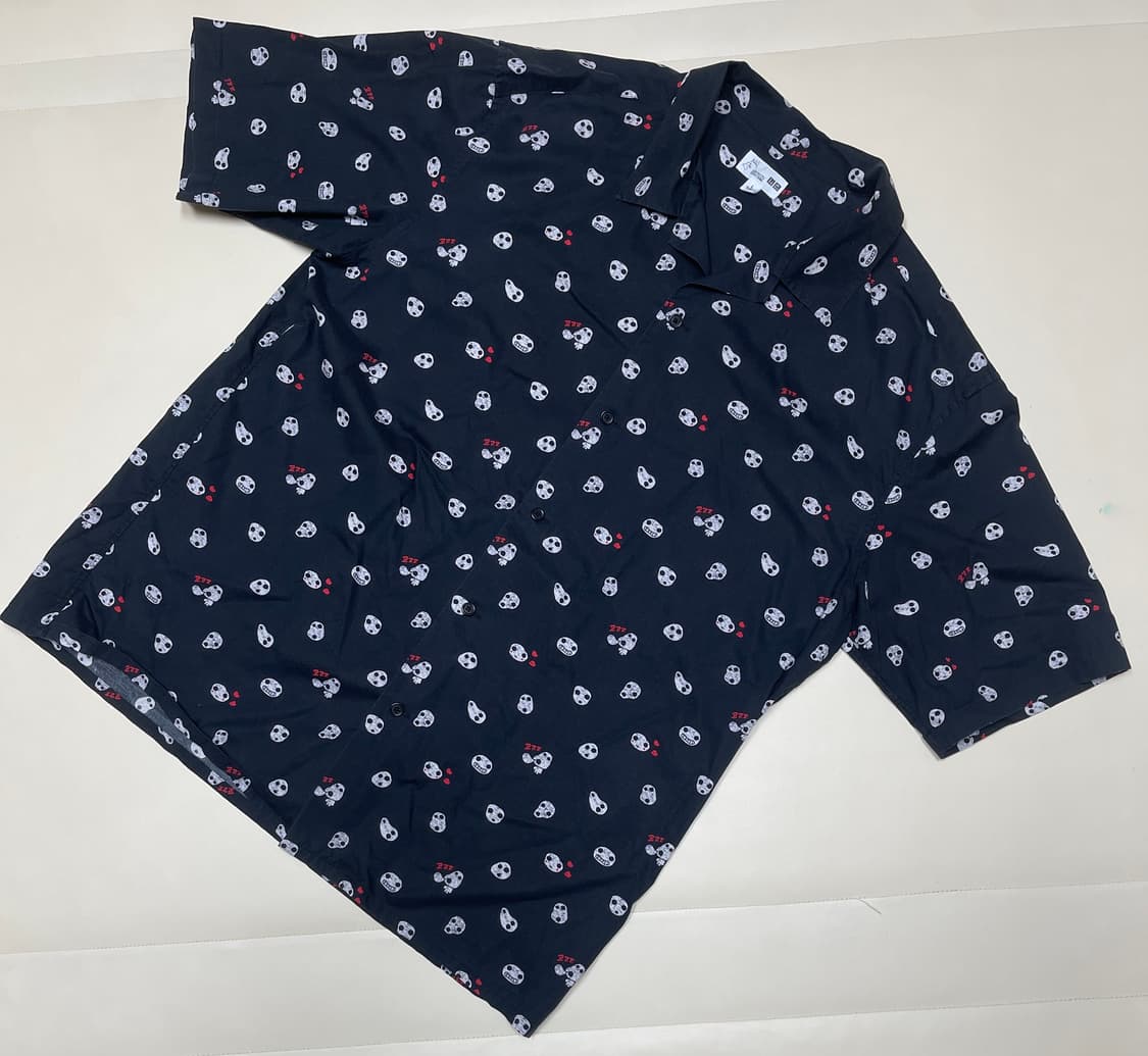 유니클로 x 지브리 스튜디오 협업 반팔셔츠 상품이미지1