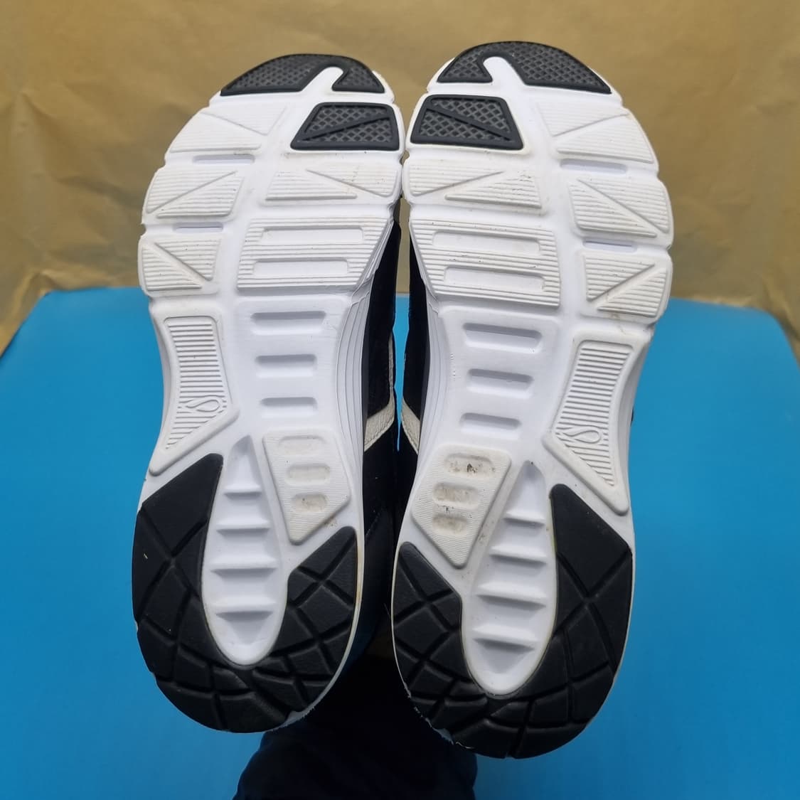 프로스펙스 히든힐 여성운동화240 굽4 상품이미지3