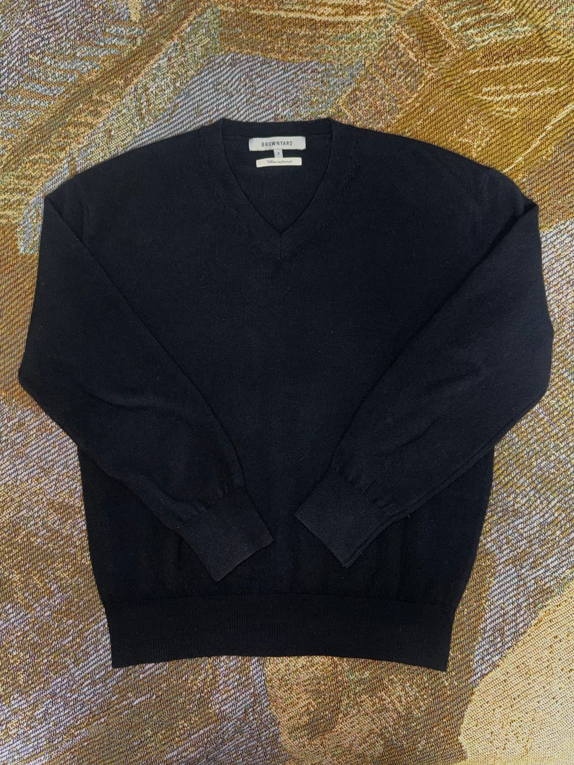 브라운야드 브이넥 니트 블랙 3 상품이미지3