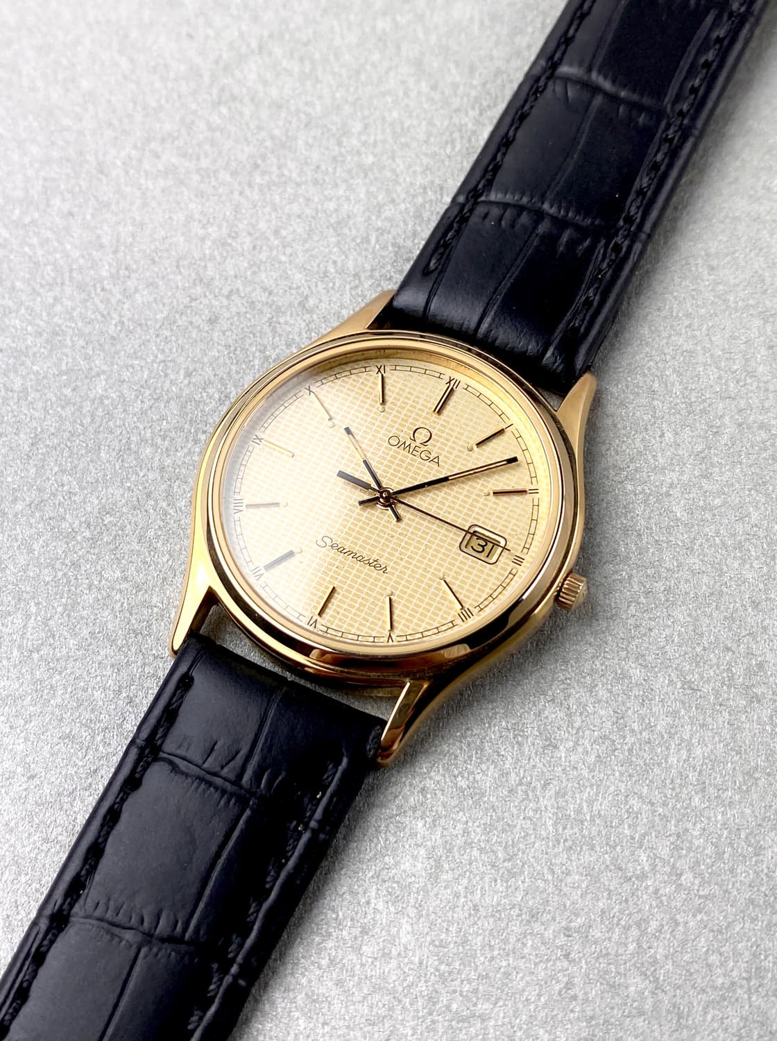 OMEGA Sea Master round watch unisex 상품이미지2