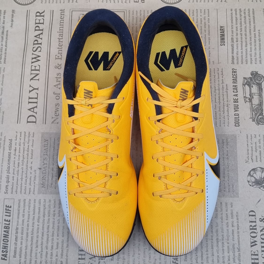 나이키 줌 머큐리얼 베이퍼15 풋살화255 상품이미지2