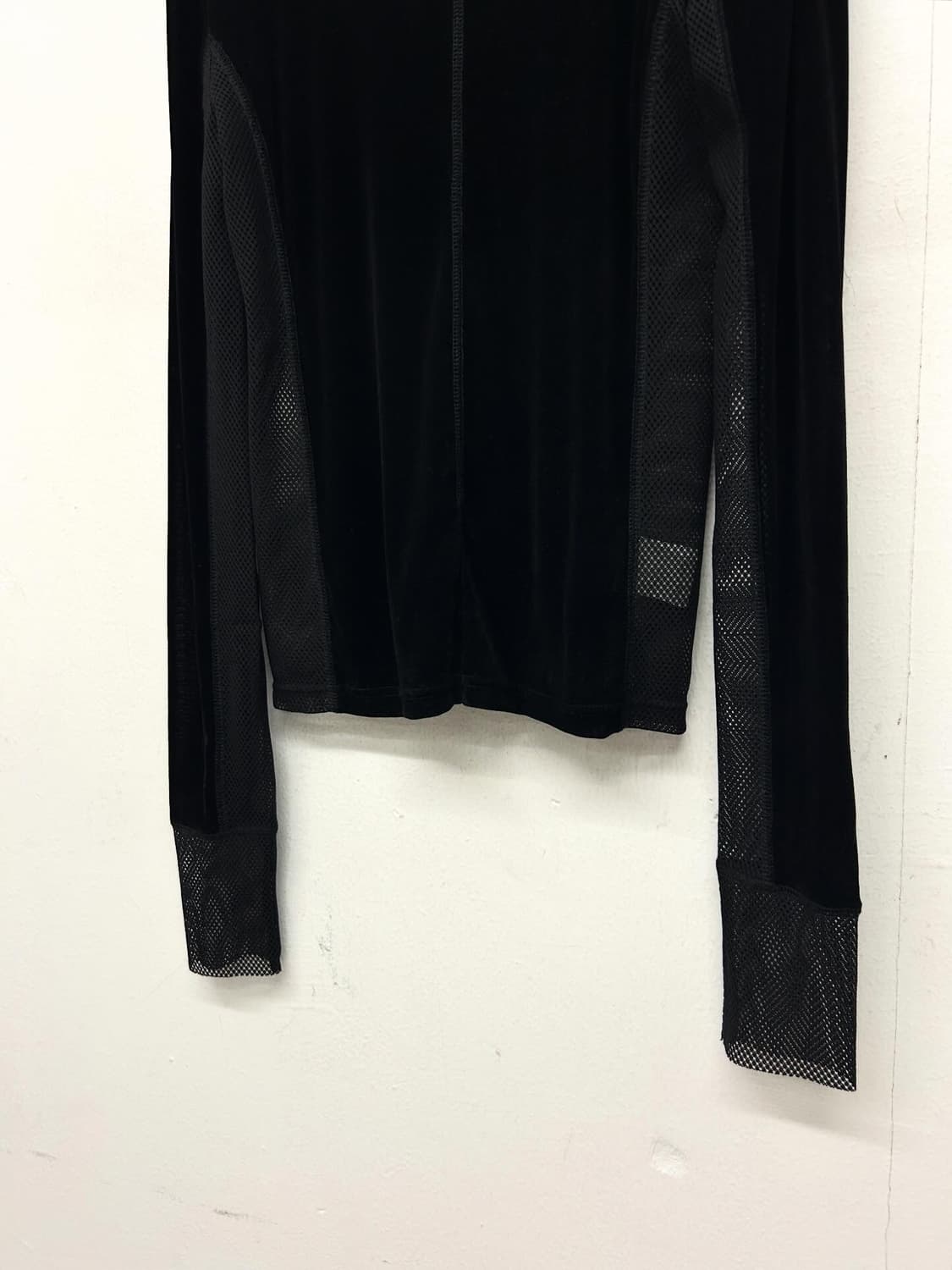 프랭크프로젝트 메쉬 패널 롱 슬리브 상품이미지2