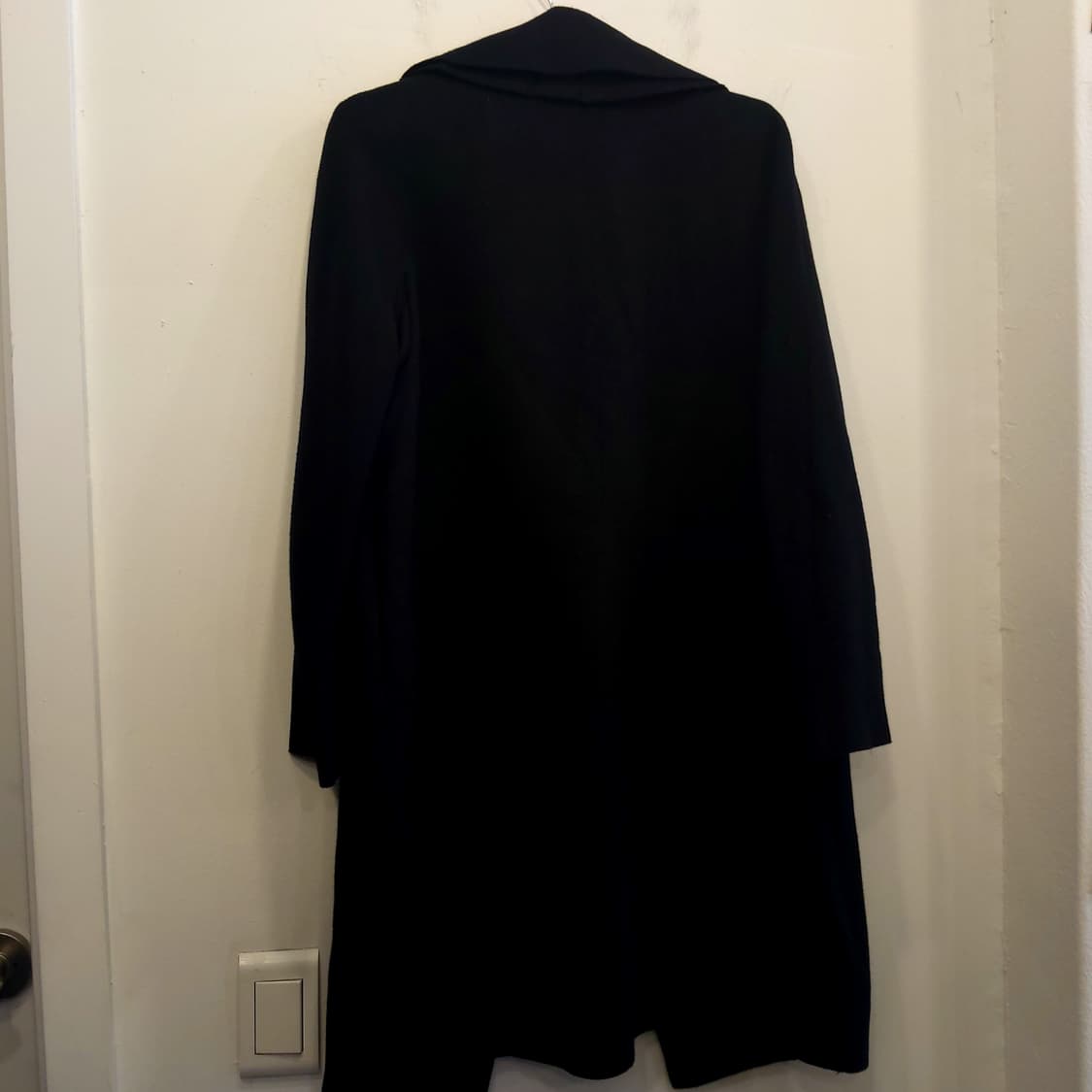 랑방 울 블랙 롱코트 상품이미지5