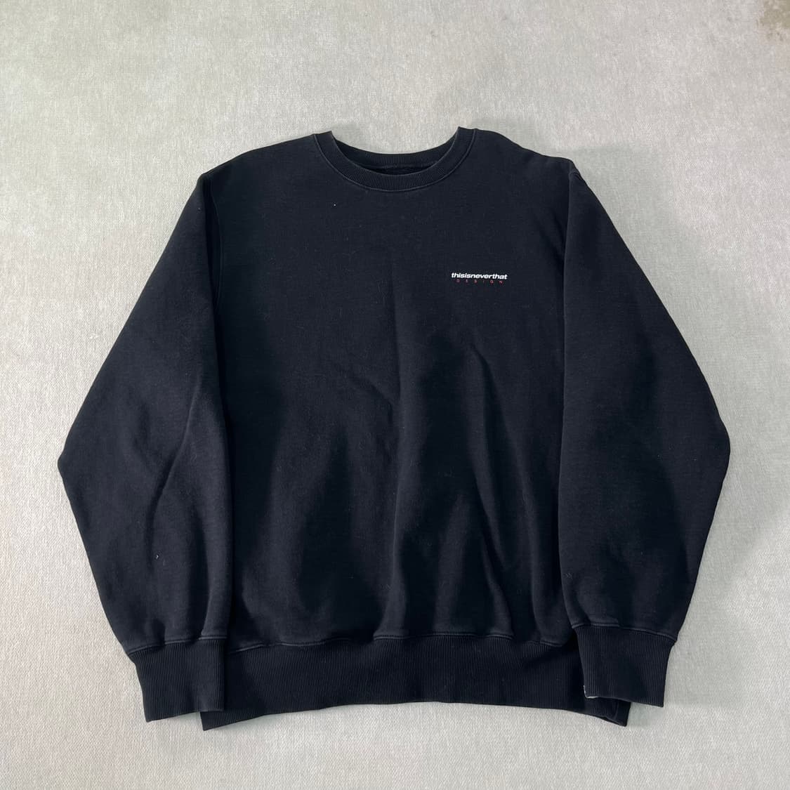 100 디스이즈네버댓 백로고 맨투맨 상품이미지2