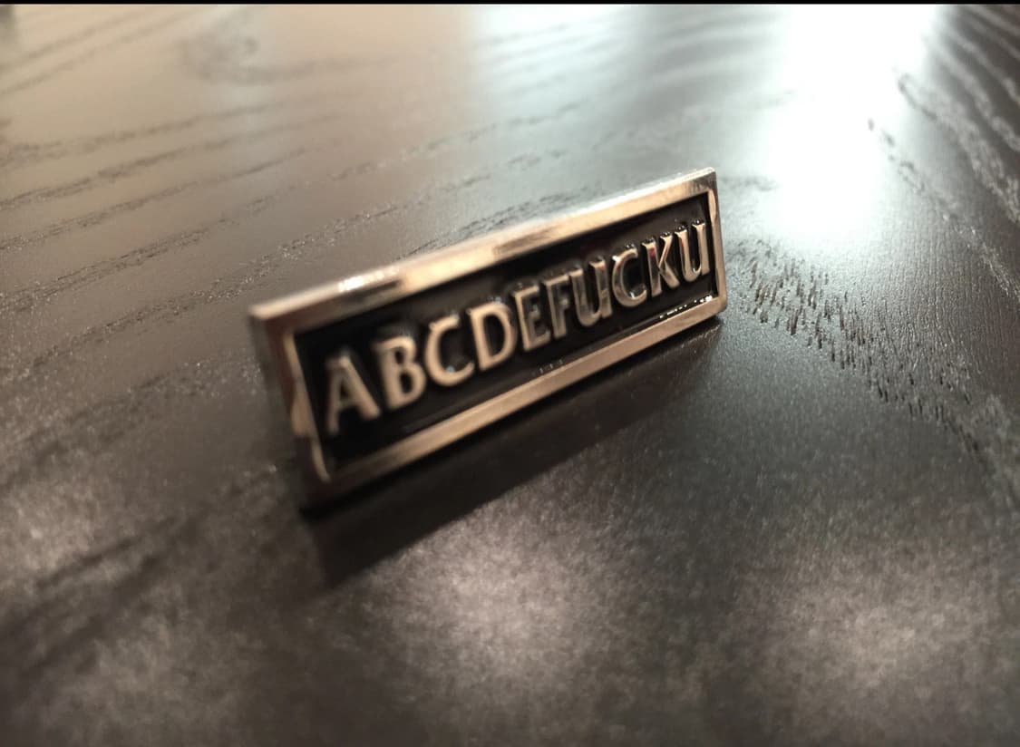 2014FW 슈프림 ABCDEFUCKU 핀 상품이미지1