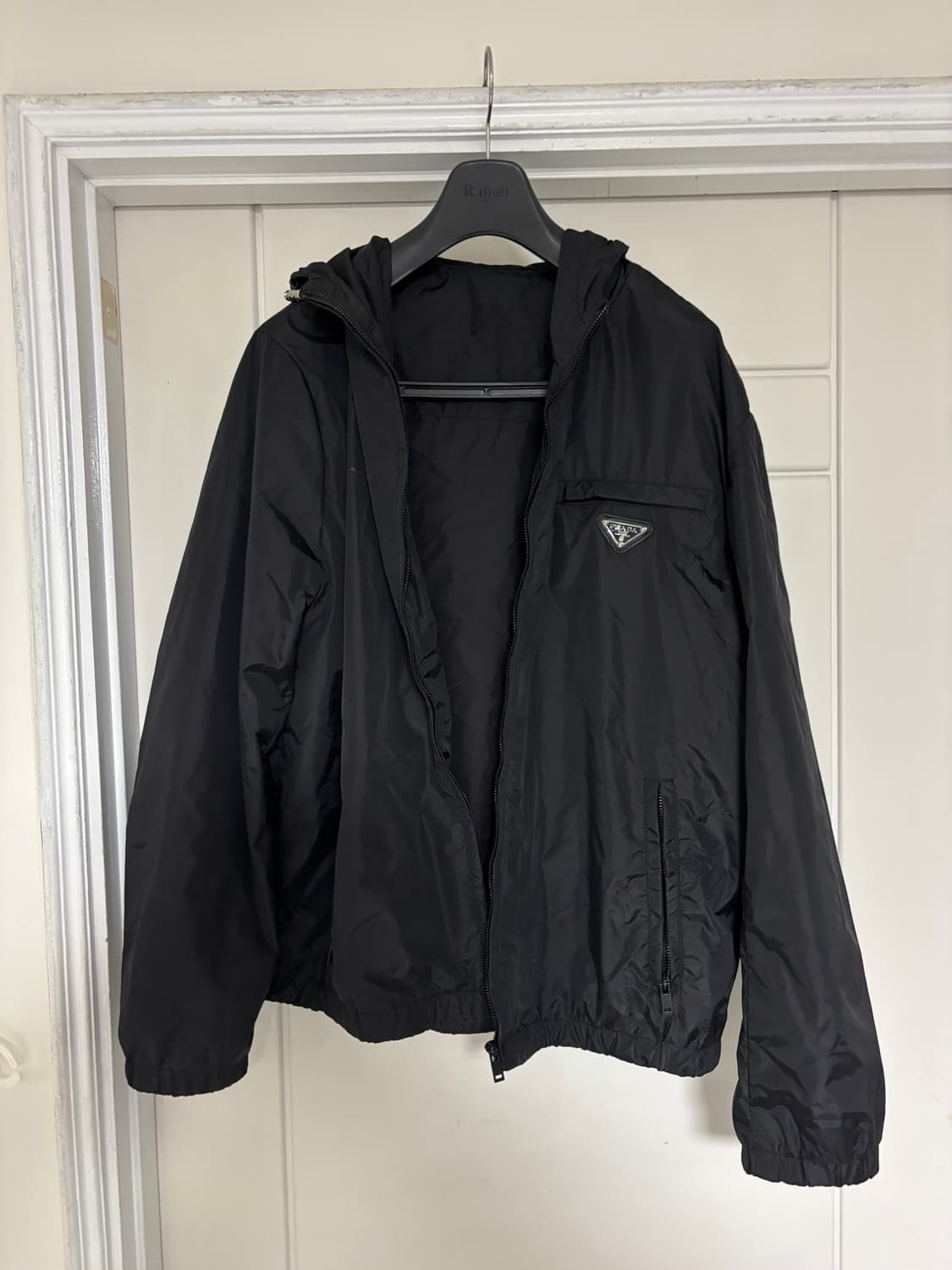 프라다 / 나일론 후드 바람막이 자켓 / 105-110(빈티지) 상품이미지1